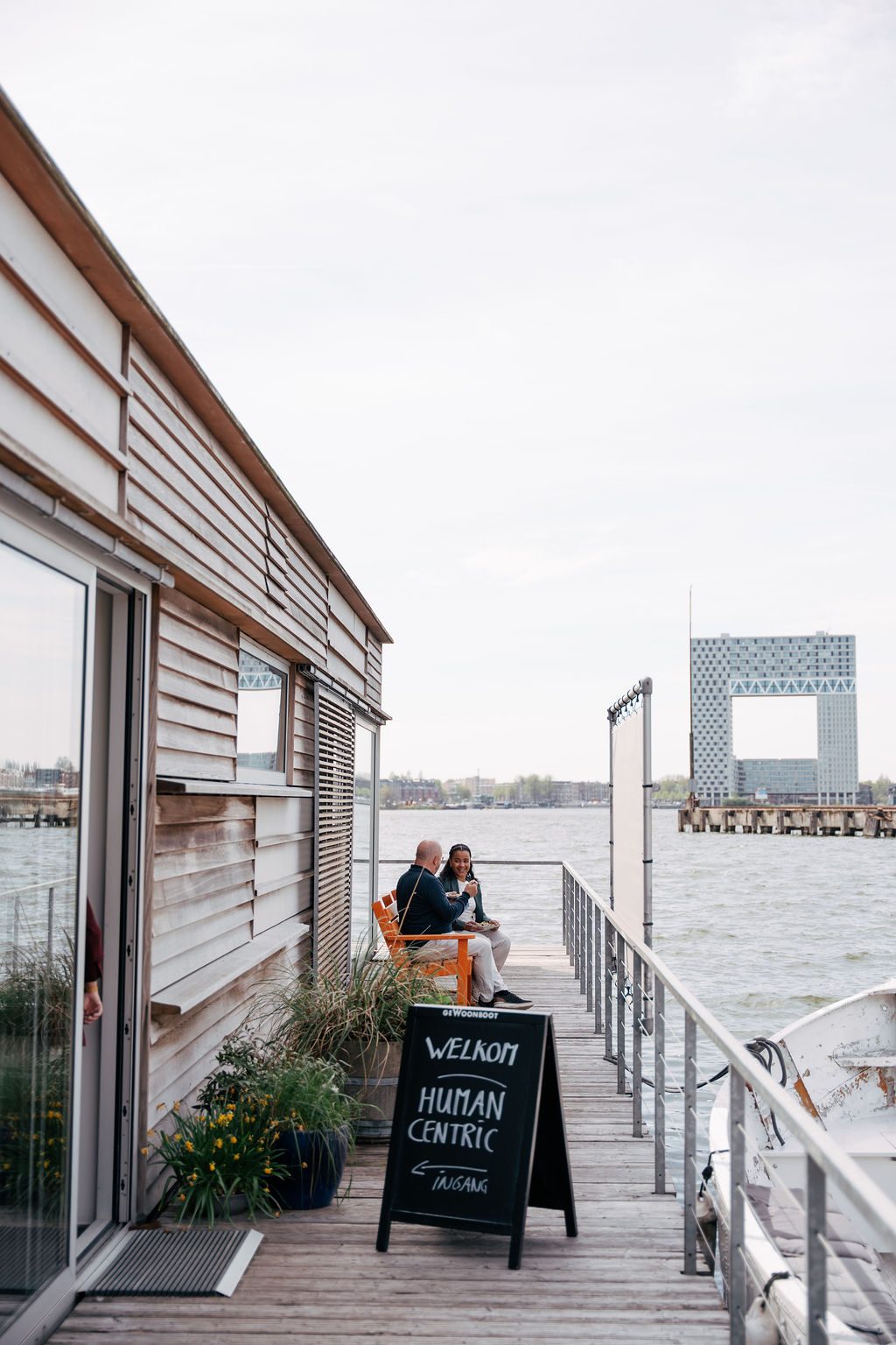 GeWoonboot in Amsterdam met 